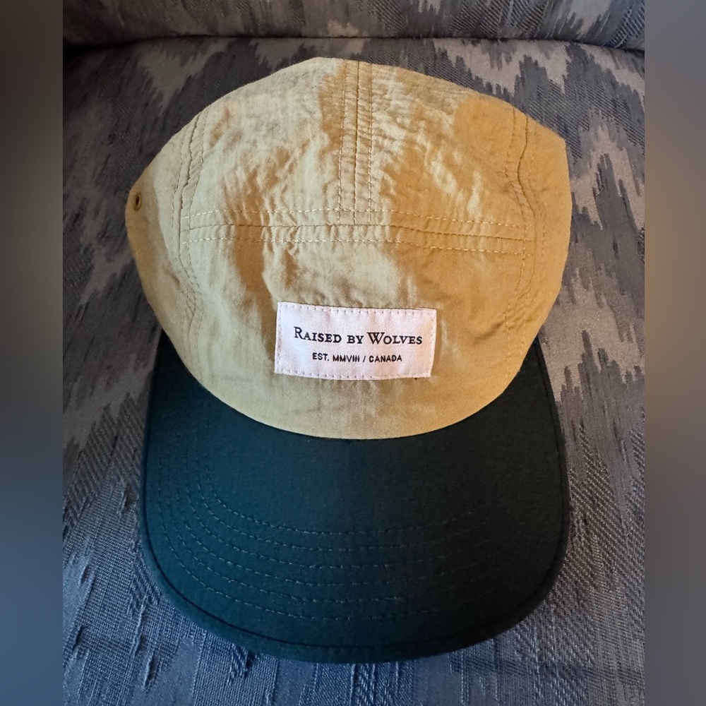 Raised by Wolves five panel, Two-Tone Cap